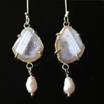Load image into Gallery viewer, White Geodes with Pearls

