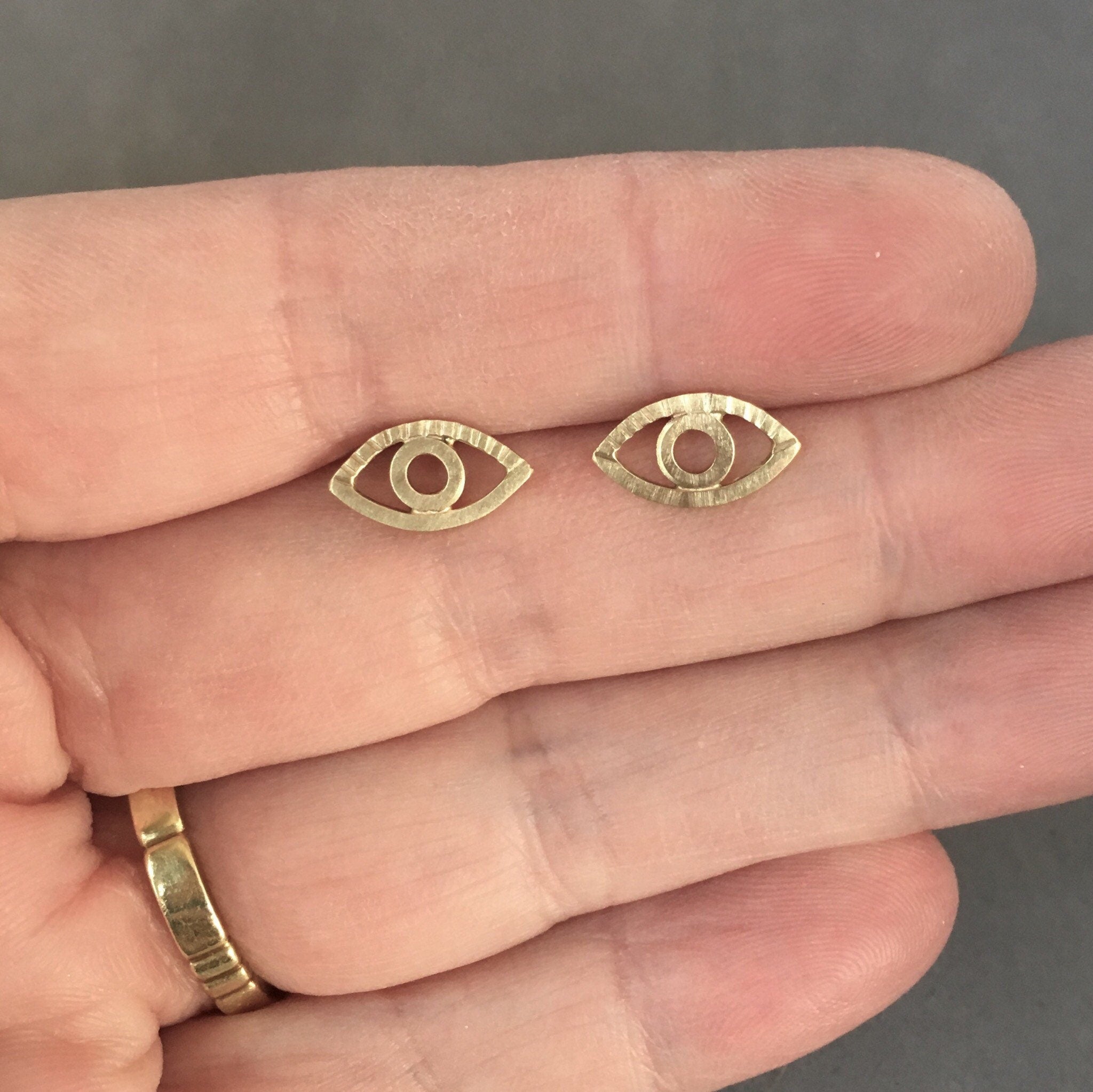 18K Gold Eye Stud Earrings