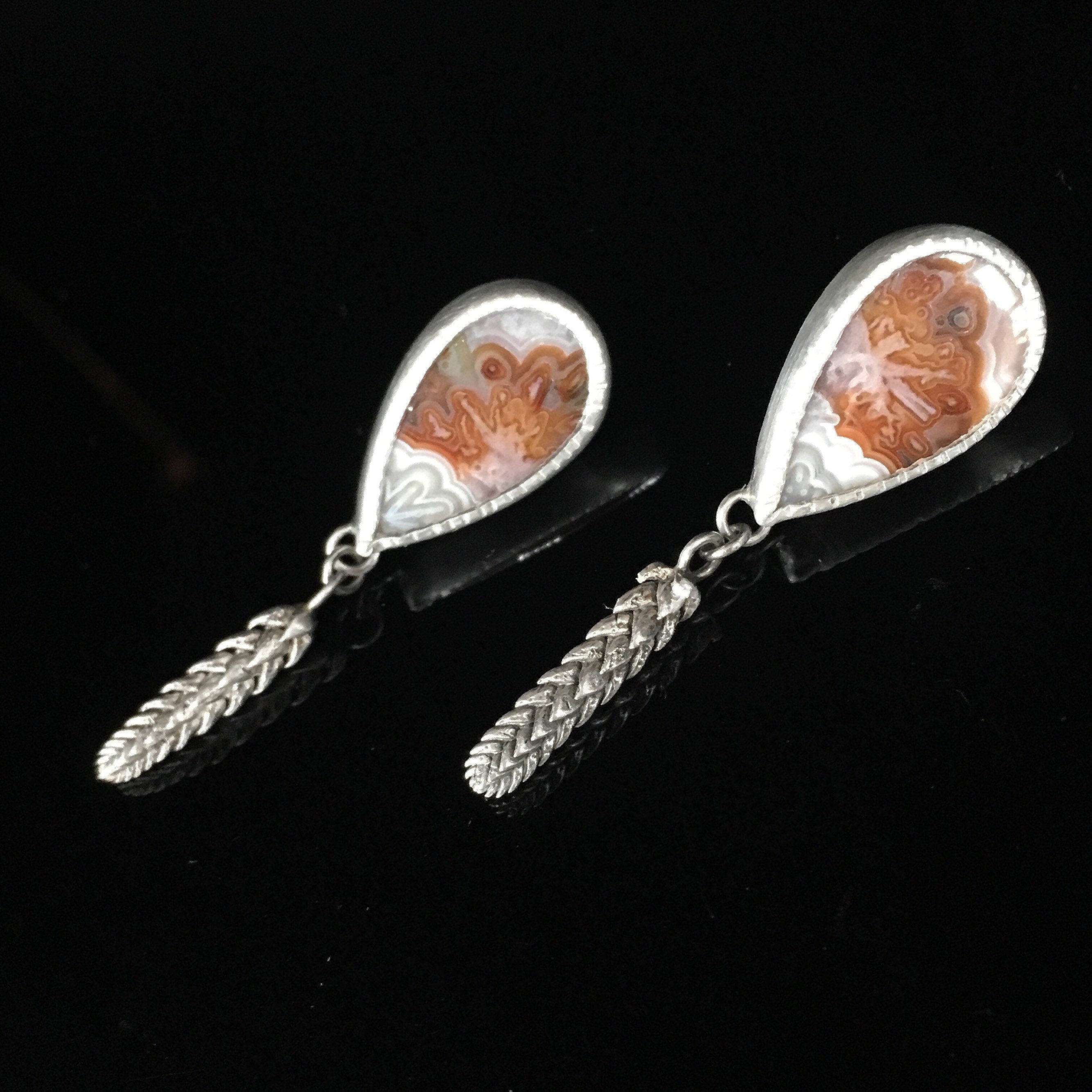 Agua Nueva Agate Earrings with Succulents