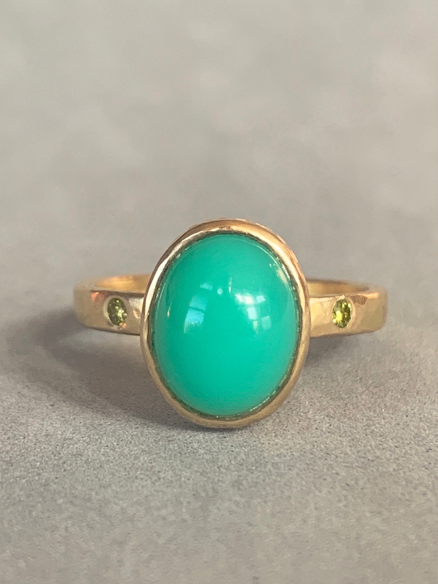 18K Gold Chrysoprase and Yellow Diamond Ring