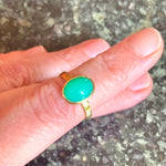 Load image into Gallery viewer, 18K Gold Chrysoprase and Yellow Diamond Ring
