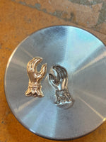Load image into Gallery viewer, 14K Gold Victorian Hand Charm with Diamond
