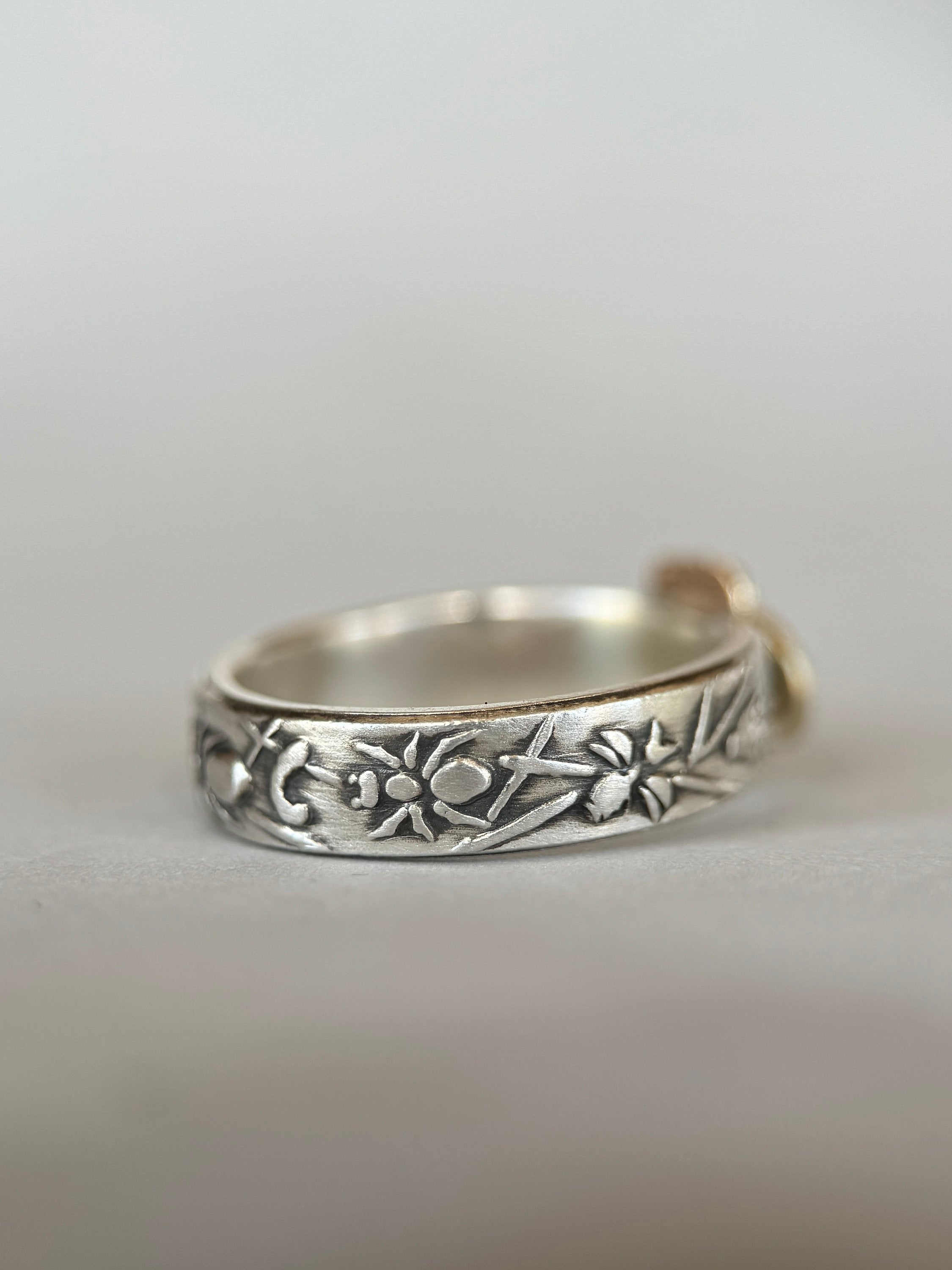 Bee and Friends Ring