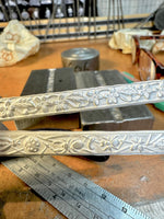 Load image into Gallery viewer, Bee and Friends Ring
