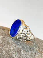 Load image into Gallery viewer, Lapis Lazuli Lion Signet Ring in Sterling Silver
