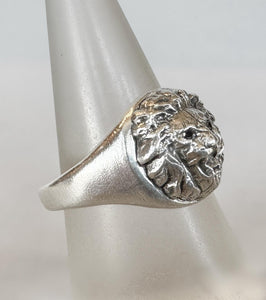 Lion Signet Ring with Black Diamond Eyes, sterling silver