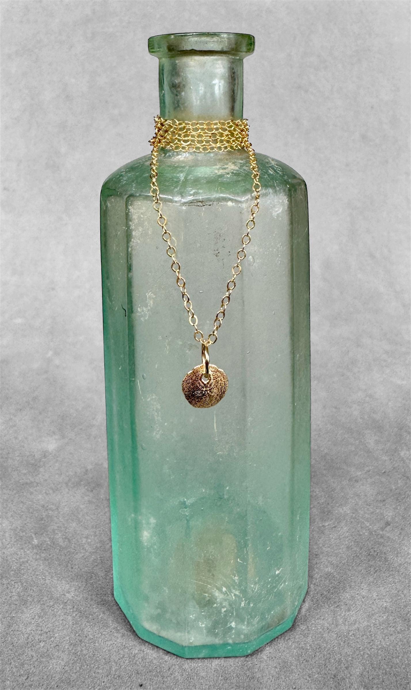 14K Gold Sand dollar charm, solid gold, shell charm
