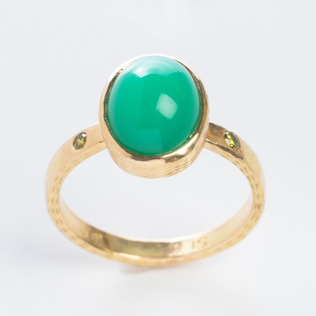 18K Gold Chrysoprase and Yellow Diamond Ring