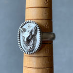 Load image into Gallery viewer, Fox Signet Ring
