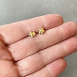 Load image into Gallery viewer, 18K Gold Stud Roses

