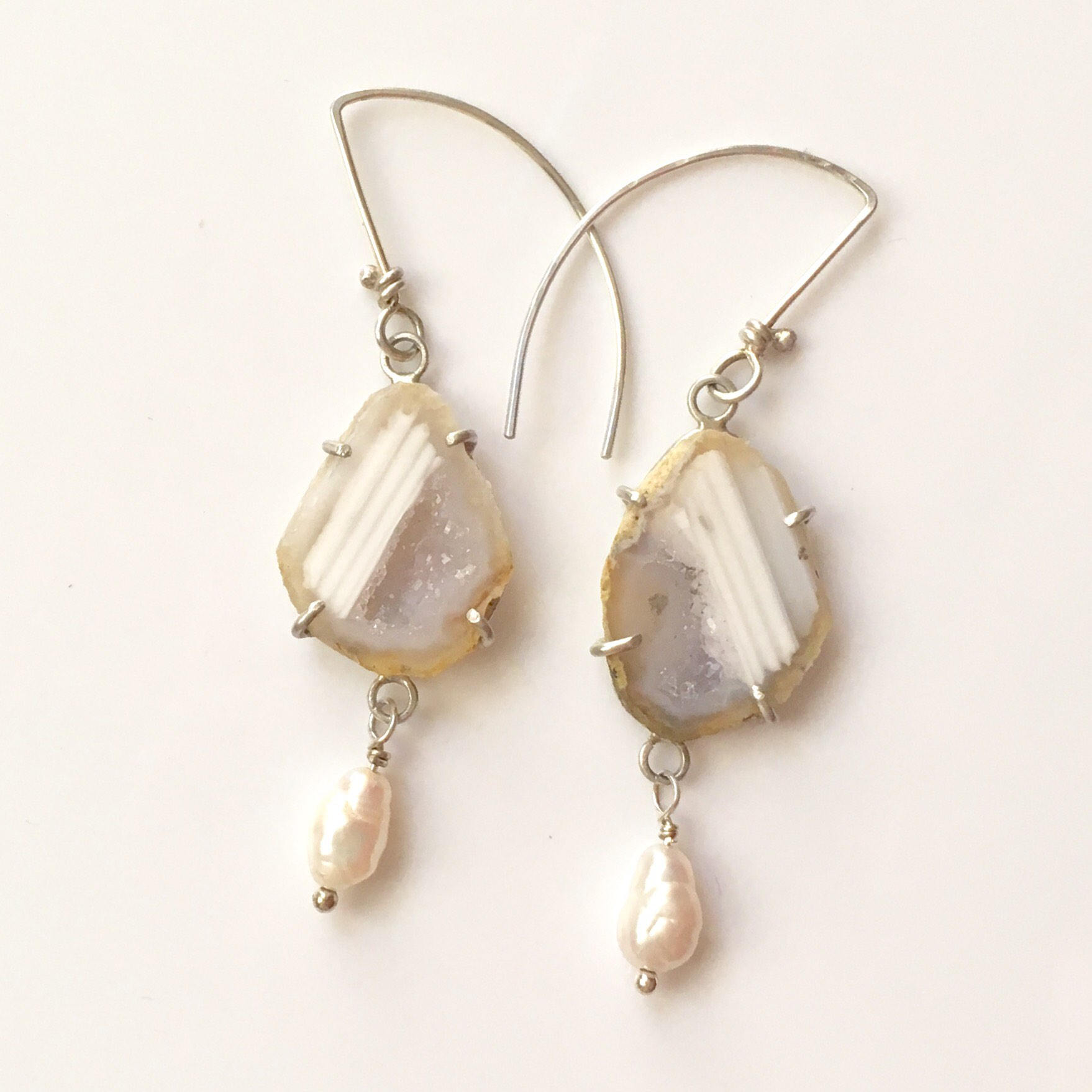 White Geodes with Pearls