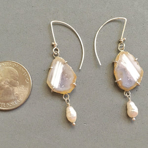 White Geodes with Pearls
