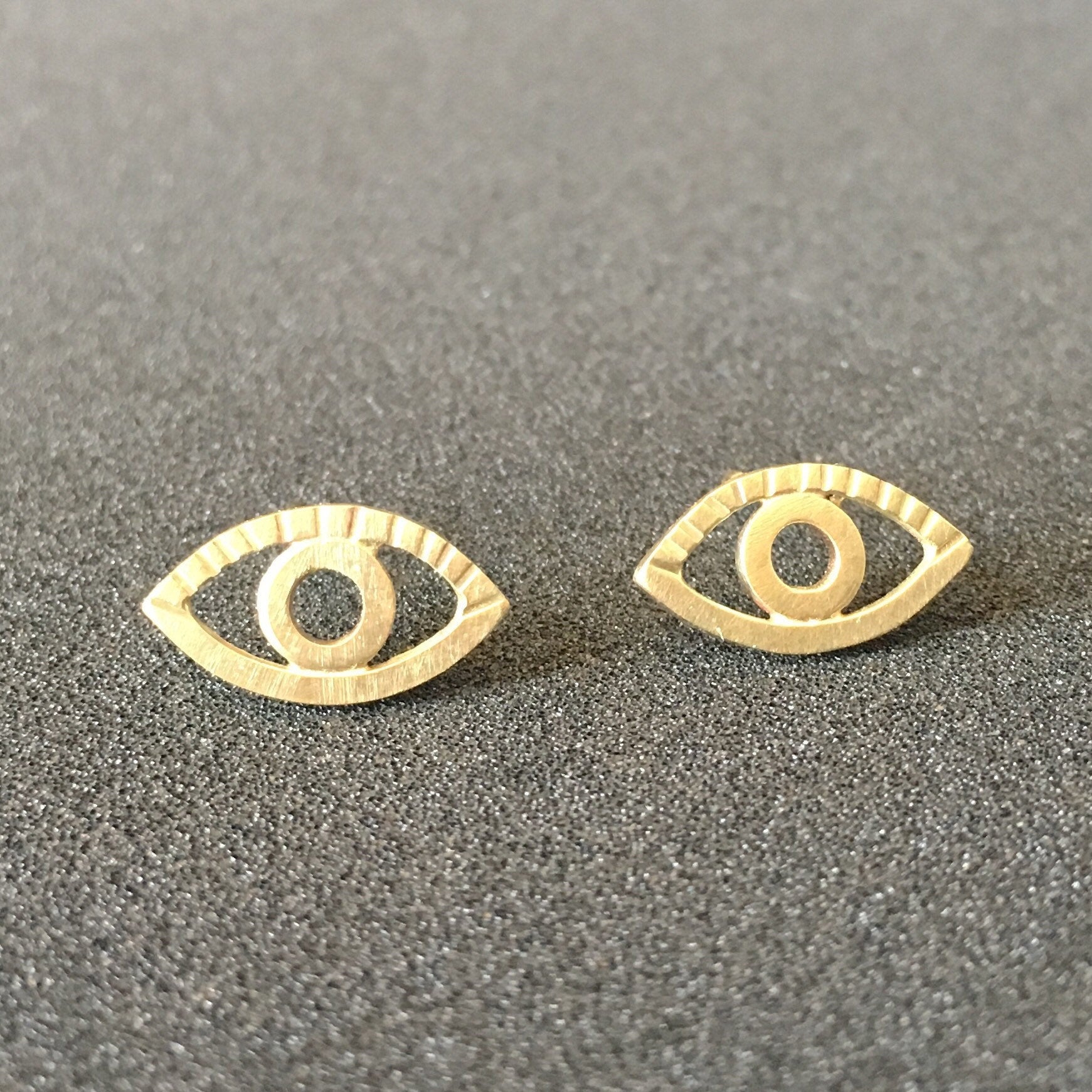 18K Gold Eye Stud Earrings